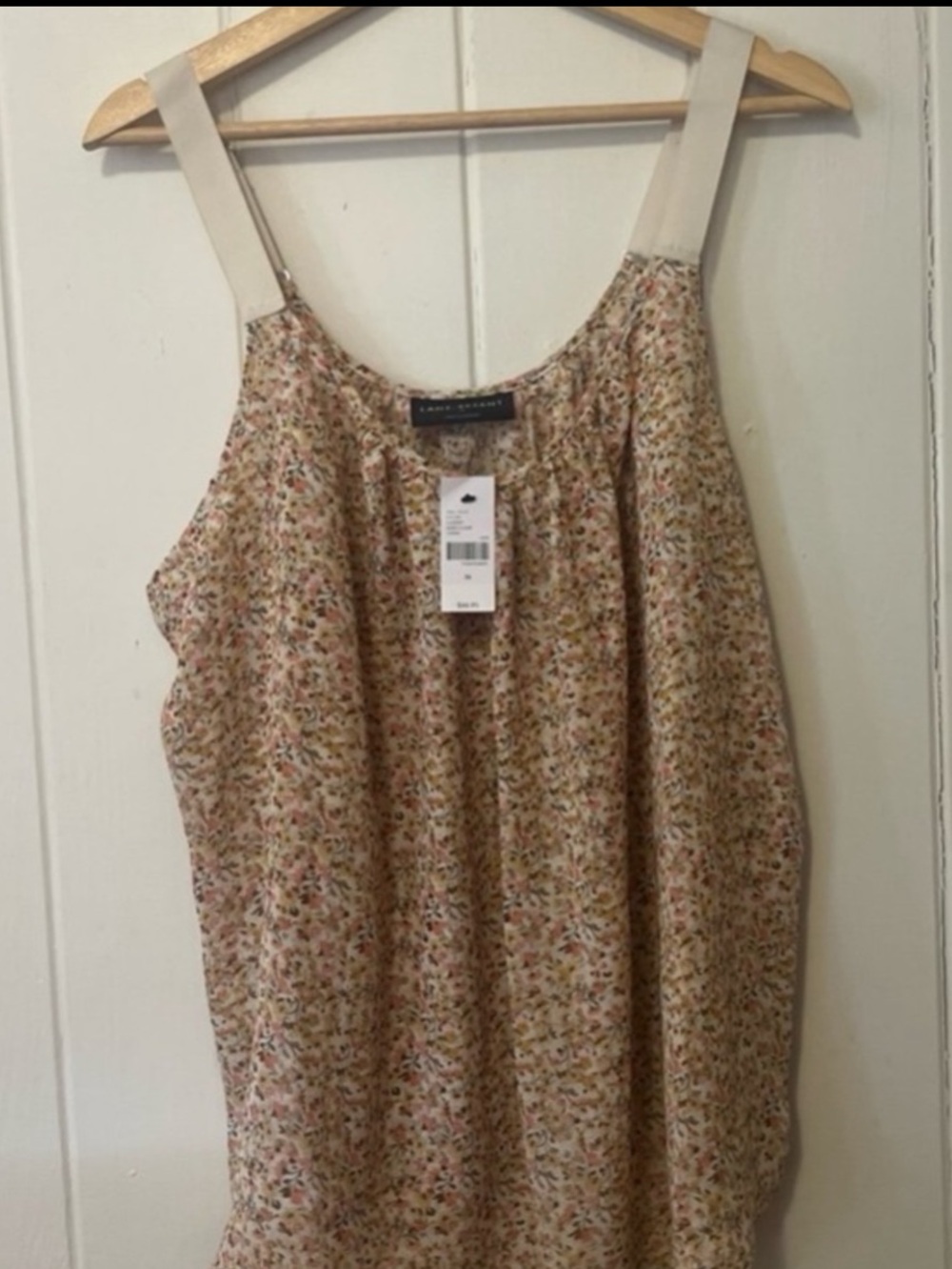 💜💜 Lane braynt  Tank Top with Ivory Straps
size 16 
nwt
plus size